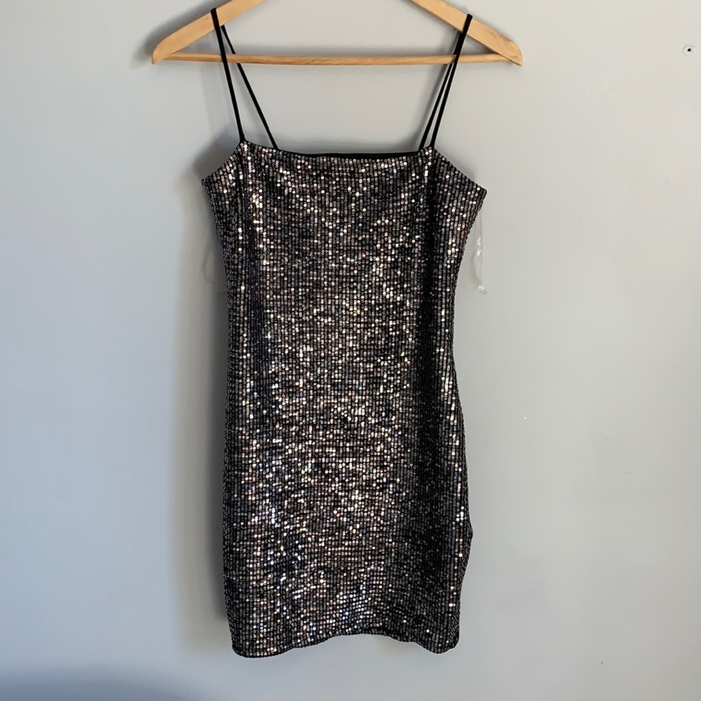 Olive Tree Sequin Black Body Con Dress